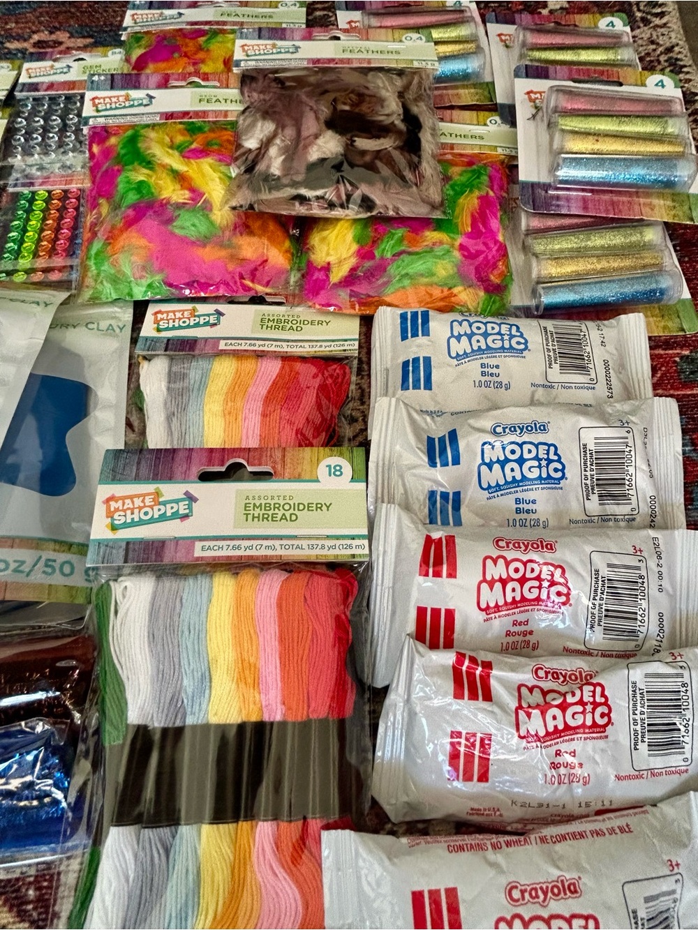Ultimate Crafters Kit “In-a-Box” Play Experience - Picture 7 of 7